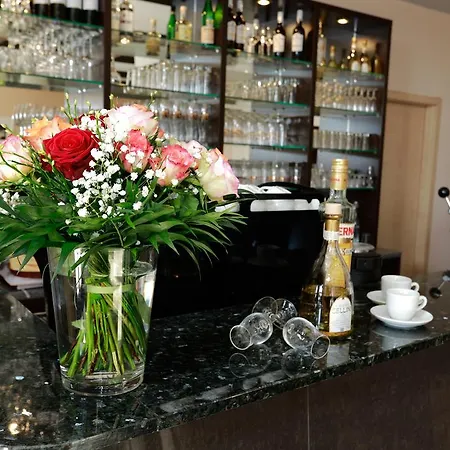 Hotel Zwei&Vierzig 3*